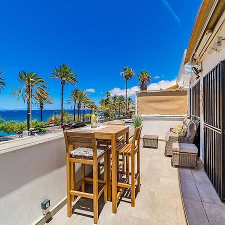 Front Of A Beach Aircon Las Americas Costa Adeje Playa de las Americas  Exterior photo